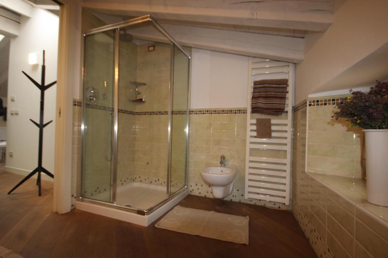 Mansarda Di Alice Apartment *